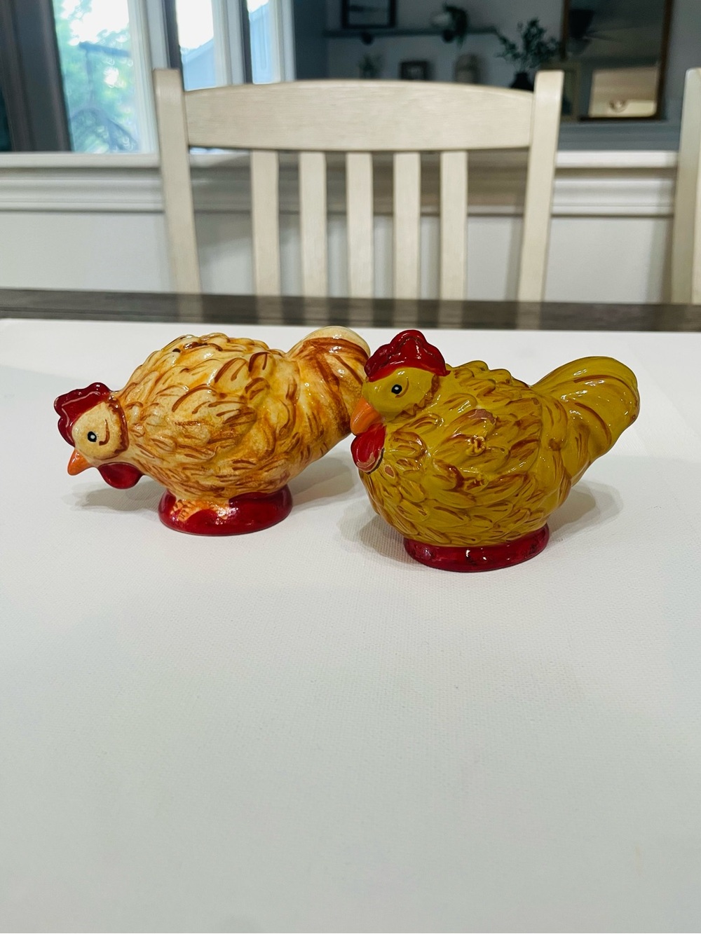 Vintage Style Chicken Salt & Pepper‎ Shaker Set
